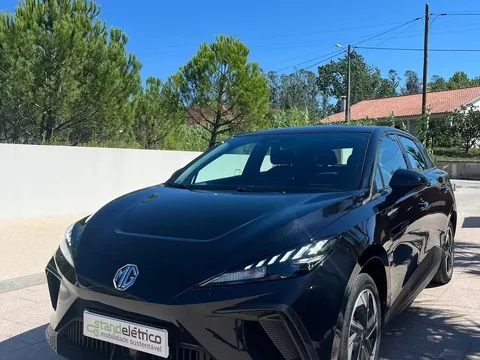 MG MG4 51 kWh Standard