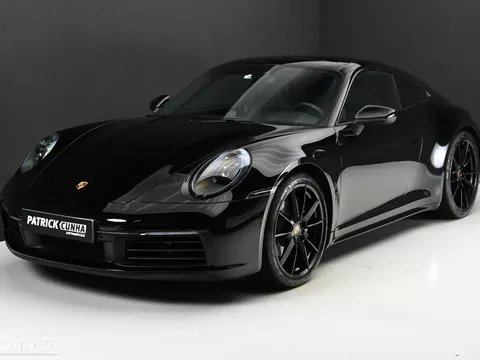 Porsche 911 (992) Carrera PDK
