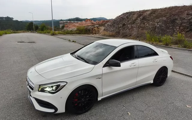 Mercedes-Benz CLA 45 AMG 4-Matic