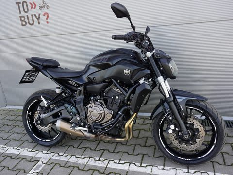 Yamaha MT 07 TECH BLACK A2