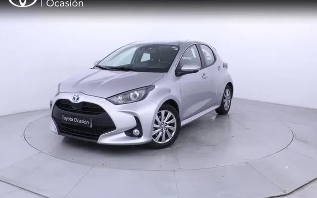 TOYOTA Yaris Yaris 120H 1.5 Active Tech
