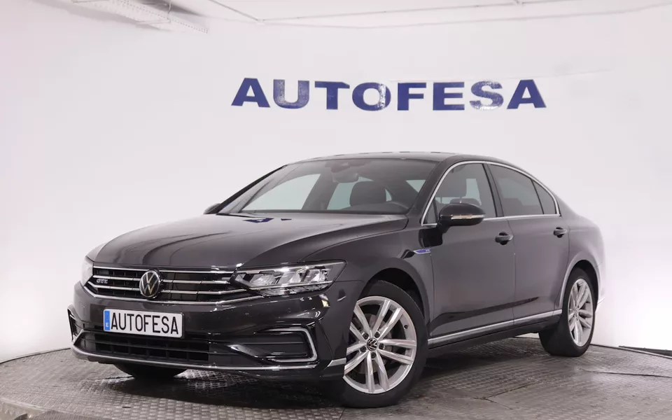 Volkswagen Passat GTE 1.4 TSI EPOWER AUTO DSG 218CV 4P # NAVY,IVA DEDUCIBLE,