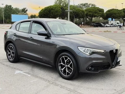 ALFA ROMEO Stelvio Stelvio 2.2 Sprint RWD 190 Aut.