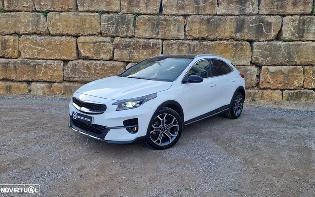 Kia XCeed 1.0 T-GDI Tech+SRF