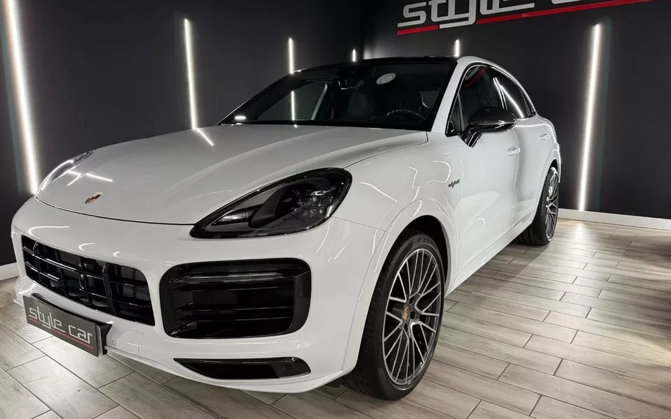 PORSCHE Cayenne Cayenne E-Hybrid Platinum Edition Aut.