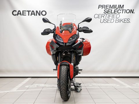 BMW Motorrad F 900 XR ROJO