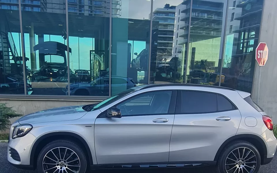 Mercedes-Benz GLA 180 UrbanStyle Edition