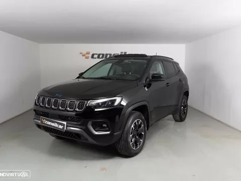 Jeep Compass 1.3 TG Trailhawk