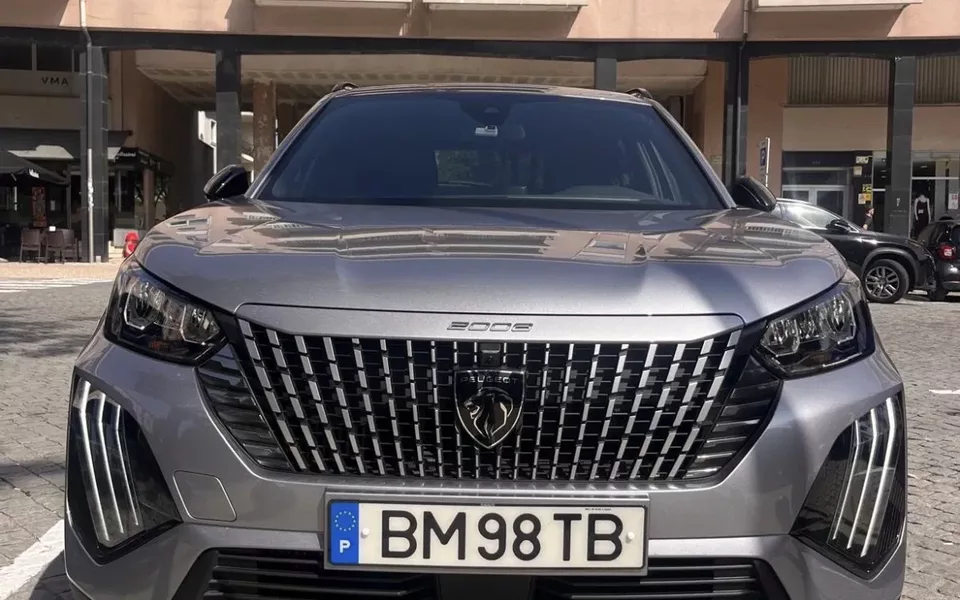 Peugeot 2008 1.2 PureTech Allure Pack