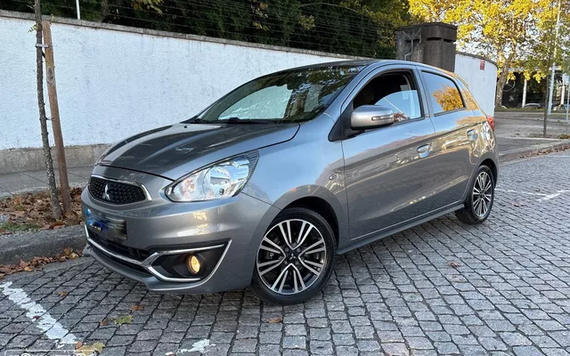 Mitsubishi Space Star 1.2 Intense Connect Edition
