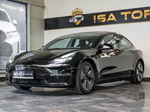 Tesla Model 2022