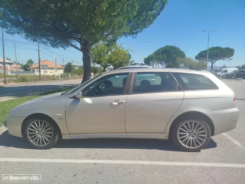 Alfa Romeo 156