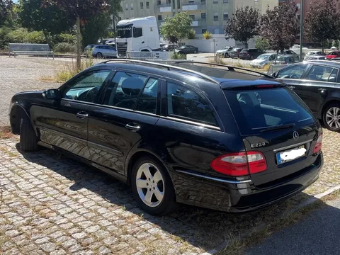 Mercedes-Benz E 220 CDi Avantgarde Aut.