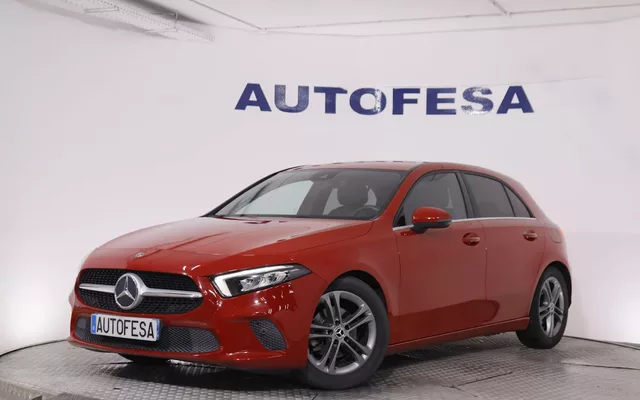 Mercedes-benz A 180 CLASE A180D AUTO 109CV 5P # NAVY,PARKTRONIC,FAROS LED,CAMARA TRASERA