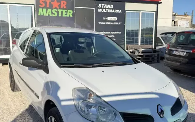 Renault Clio 2006 III 1.2 16V Pack