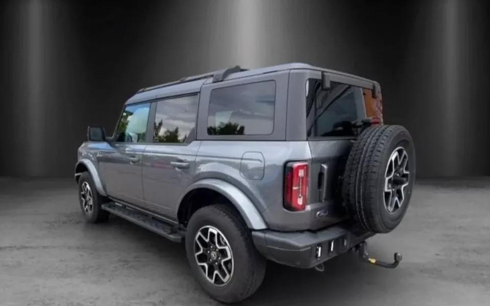 FORD Bronco Outer Banks 2.7 EcoBoost V6 335CV 4x4 In