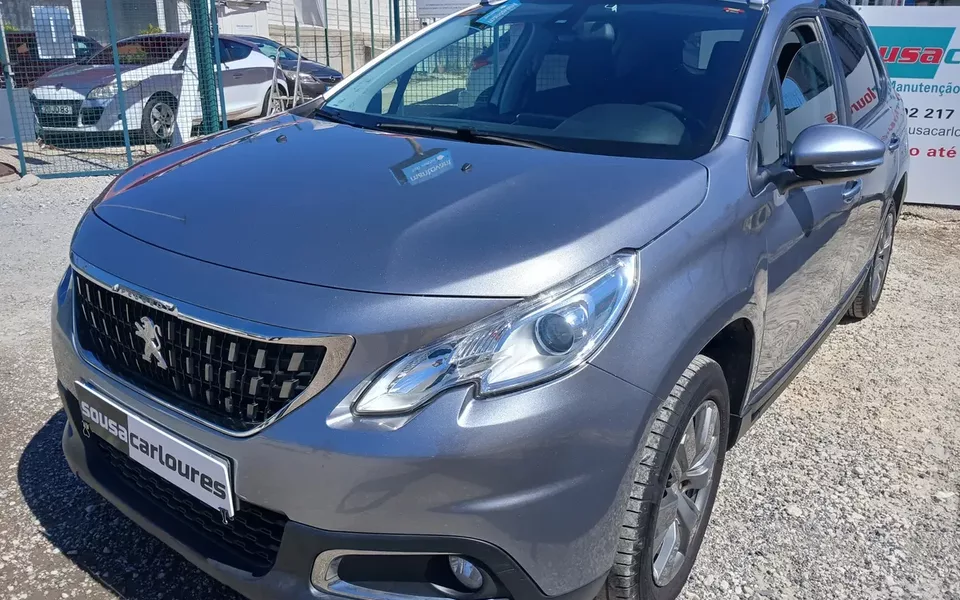Peugeot 2008 1.2 PureTech Style