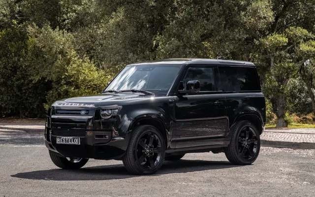 Land Rover Defender 90 P525 V8