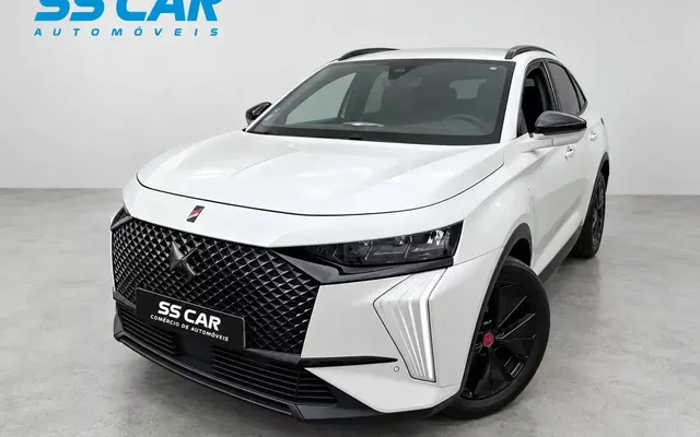 DS DS7 E-Tense Performance Line EAT8