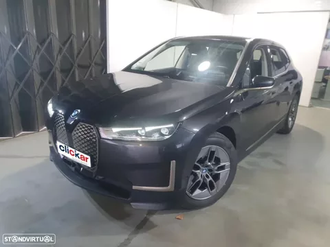BMW iX xDrive 40