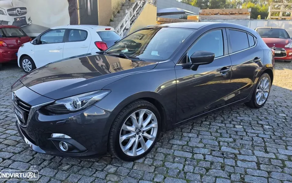 Mazda 3 Hatchback 1.5 Sky-D Excellence