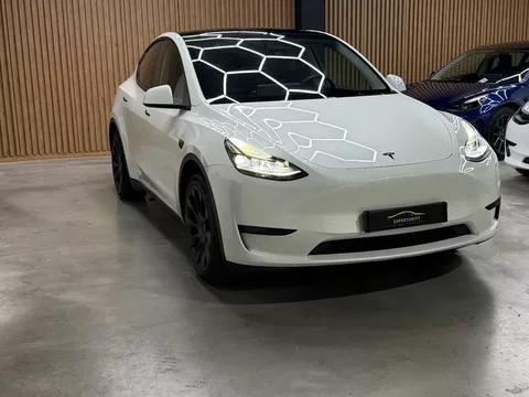 Tesla Model Y Standard