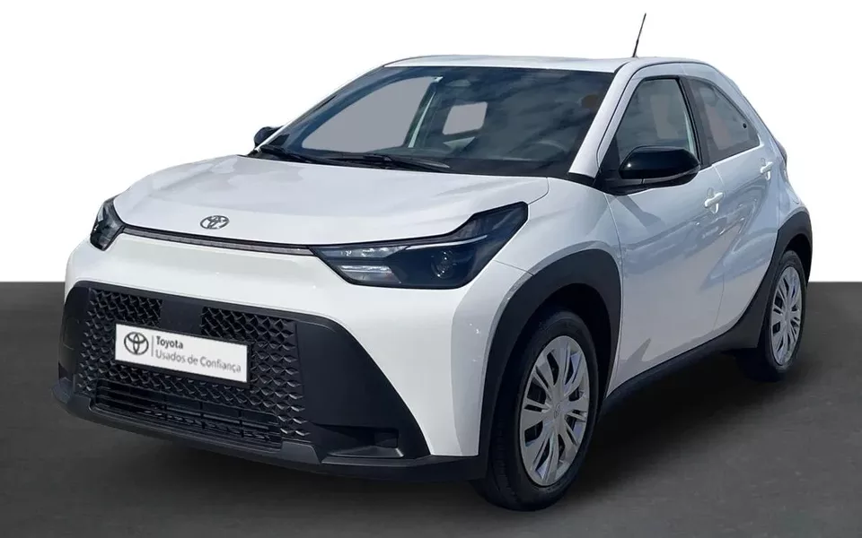 Toyota Aygo X 1.5 Hybrid Play