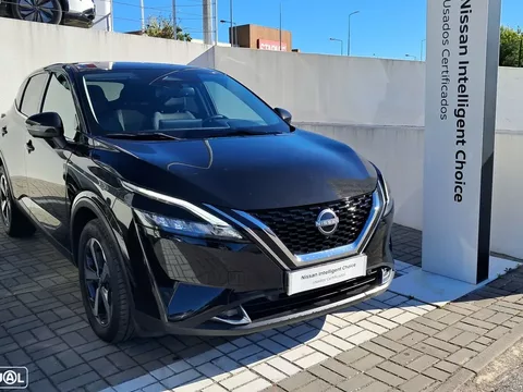 Nissan Qashqai 1.3 DIG-T N-Connecta LED Xtronic