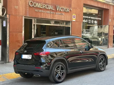 MERCEDES-BENZ Clase GLA GLA 200d 4Matic 8G-DCT