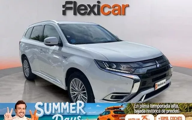 MITSUBISHI Outlander Outlander PHEV Kaiteki 4WD