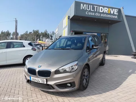 BMW 225xe Active Tourer Line Luxury