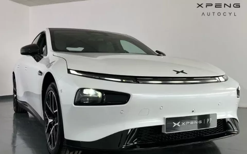 XPENG P7 P7 Performance AWD 348kW
