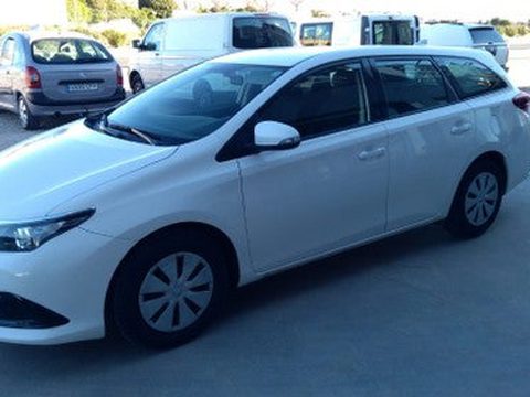 TOYOTA Auris Touring Sports 90D Active