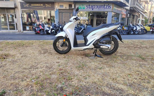 Honda sh 150i 04/24, Άριστο,Book!!! 2024