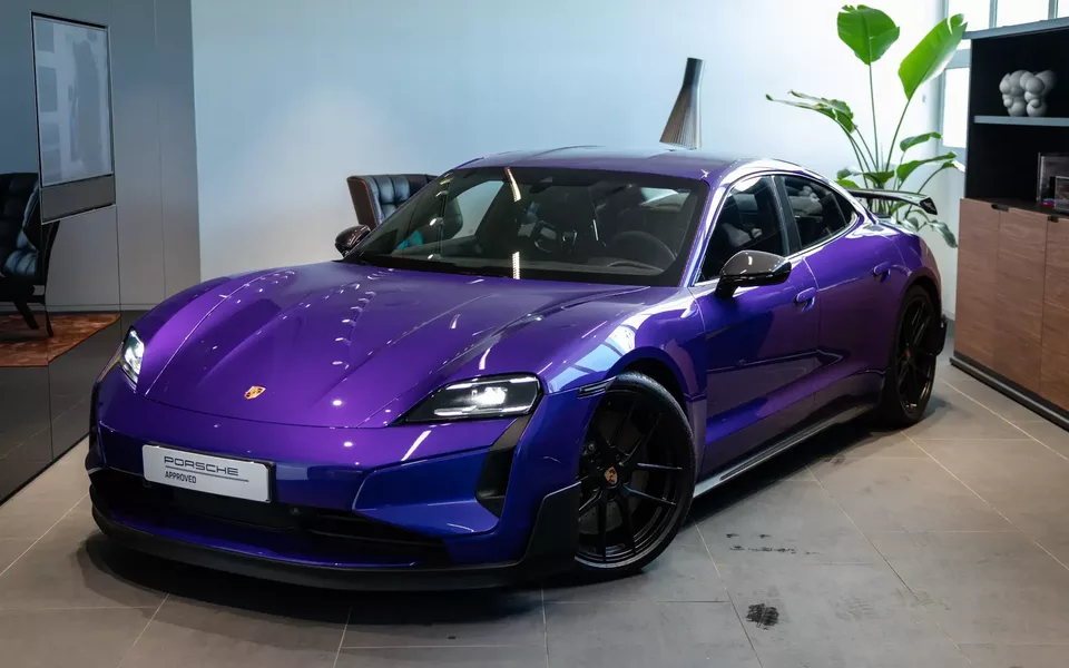 Porsche Taycan Turbo GT Weissach