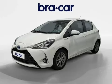 TOYOTA Yaris Yaris 100H 1.5 Active