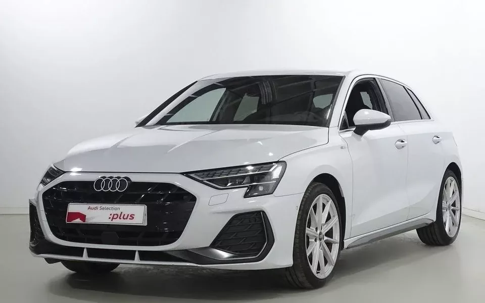 AUDI A3 A3 Sportback TFSI S line S tronic 110kW