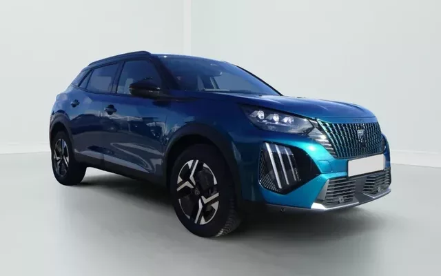 Peugeot 2008 Hybrid 145 e-DCS6 GT Zéro km immatriculé