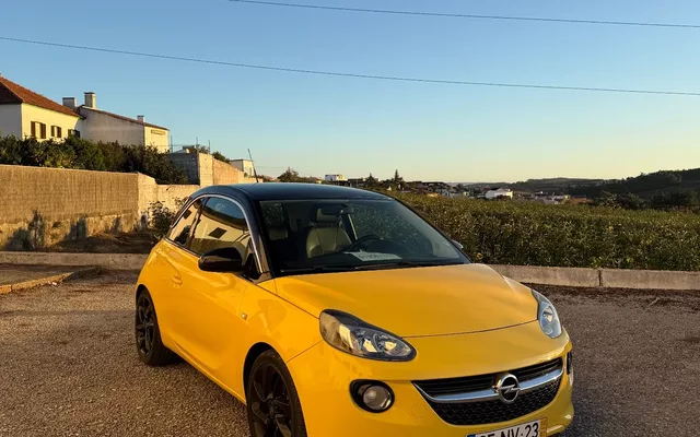 Opel Adam