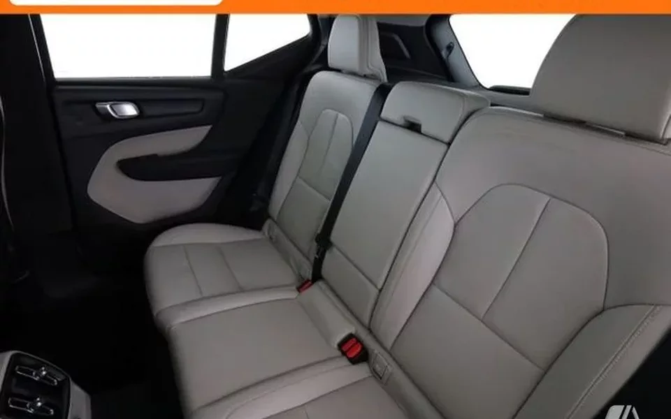 VOLVO XC40 1.5 T5 Plug-in Hybrid Inscription 2WD
