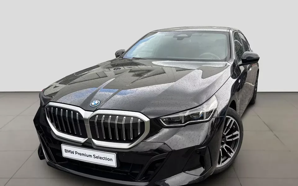 BMW 530 e Pack Desportivo M