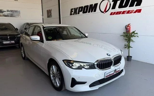 BMW Serie 3 318dA Business