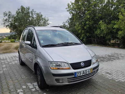 Fiat Idea 1.2 16V Active