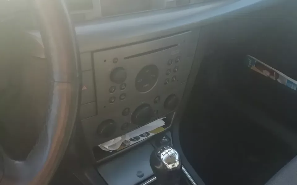 Opel Vectra 1.9 CDTi Elegance
