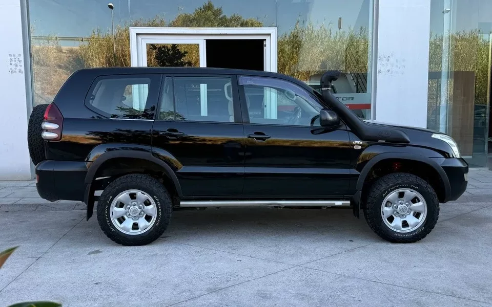TOYOTA Land Cruiser Land Cruiser 3.0D-4D KXR