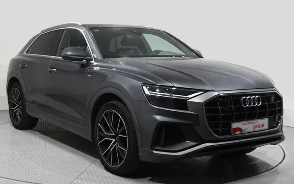 AUDI Q8 Q8 50 TDI quattro tiptronic