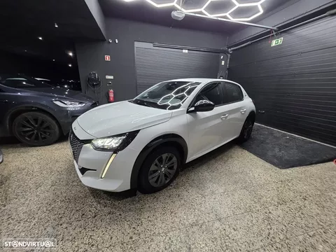 Peugeot e-208 50 kWh Active Pack