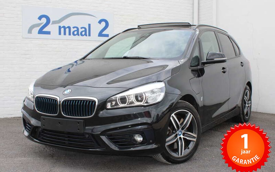 BMW 225XE 4X4