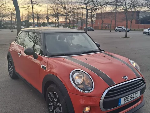 MINI 3 Portas Cooper D Auto