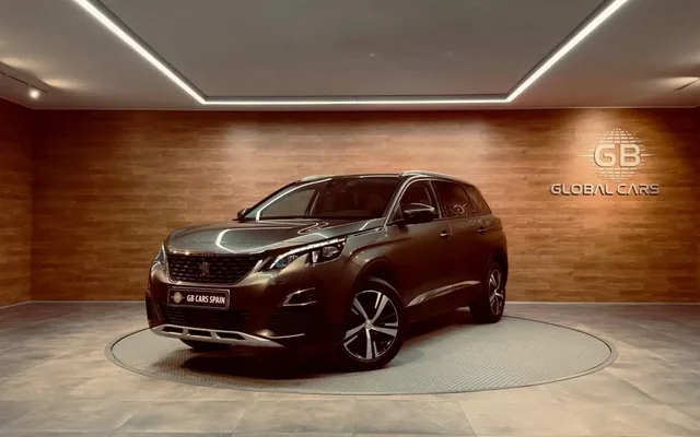 PEUGEOT 5008 Allure BlueHDi 96kW (130CV) S&S EAT8